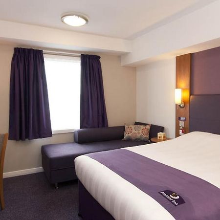 Premier Inn Derry / Londonderry Eksteriør billede