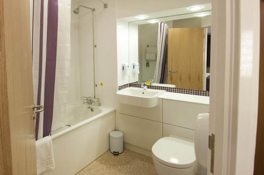 Premier Inn Derry / Londonderry Værelse billede