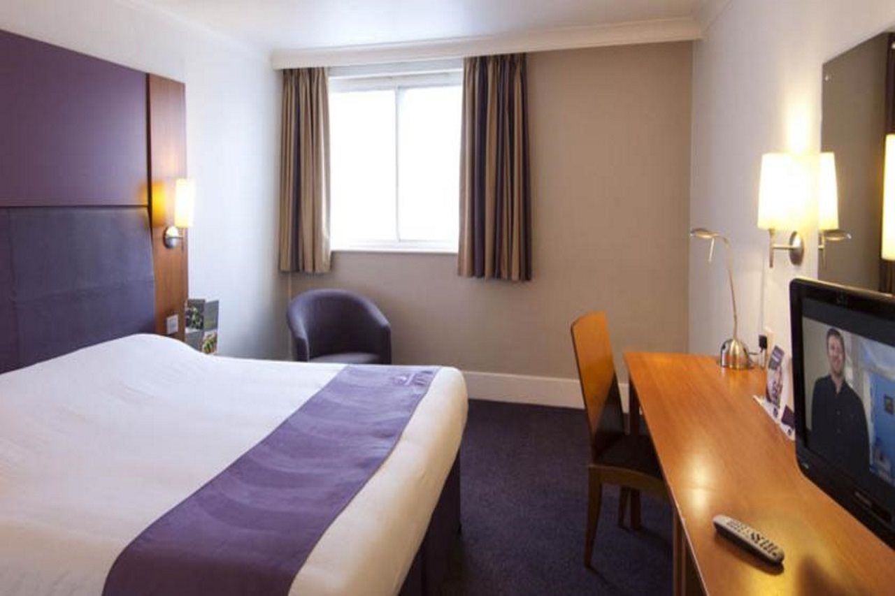 Premier Inn Derry / Londonderry Eksteriør billede